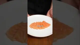 Пробую приготовить сашими из лосося из Costco @photogami #шорты