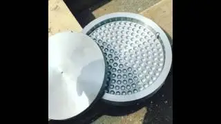 Форма для прессования янтарных шаров. Mold press for amber balls.