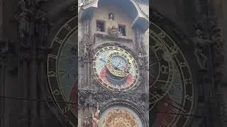 #Pragueastronomicalclock#czechrepublic #@EllysTravelGlamours