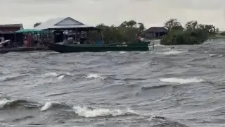 ខ្យល់រលកព្រឹកមិញ ផ្ទះអេតមីន ប៊ិះលង់ទឹក