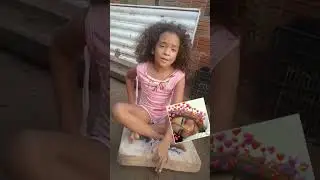 Mini lauanda mel #que voz linda ❤️