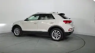 231D33358 - 2023 Volkswagen T-Roc STYLE AUTO 1.5 TSI D7F 150HP RefId: 43438...