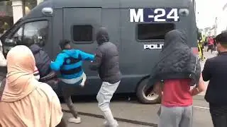 Violent riots in Oslo, Norway police being attacked