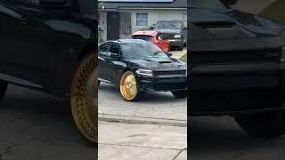 Black Scatpack Charger On Gold 30&rsquo;s DUB Floaters