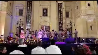 LA MUJER DE TOÑO
