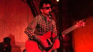 Jay Aston (Gene Loves Jezebel) acoustic 1-11-16