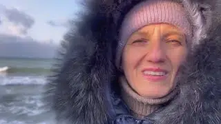 ОДЕССКАЯ ЗИМА❄️ЖОРИК У ДОКТОРА В МОРОЗ НА ПЛЯЖ