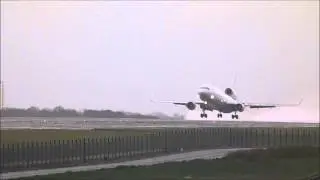 Nordic Global Airways (OH-NGA) MD-11F Takeoff on Runway 28 at Manston (EGMH/MSE)