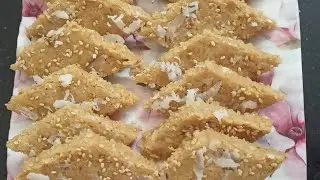Protein aur calcium se bharpur #peanut aur til barfi #bina mawa ki barfi #sweet  #Jaiswal'sRasoi