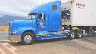Freightliner FLD120, 1997 model with Cummins N14 Celect Plus. One of my 2 FLD120's that I own.