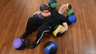 Übungen mit dem Medizinball Kraft und Stabilisation