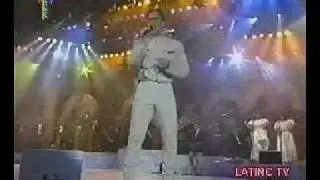 alejandro fernandez - como quien pierde una estrella (live).wmv