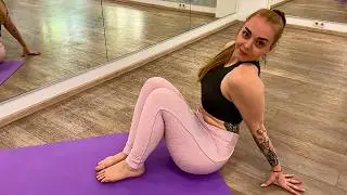 Parivrtta Seated Stretch Yoga 4K | Twist & Forward Bend for Spine & Hamstring Mobility (LIVE)