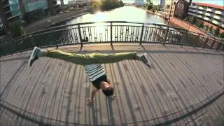 BBOYS POWERMOVES
