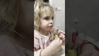 Wow Sofia and broccoli ))