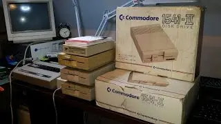 Stacja Commodore 1541 II //  UNBOXING // Co zawiera wersja pudełkowa..