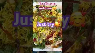 Samosa chat & pav bhaji#foodshorts#foodie#viral#shorts#explorepage#fyp#trendingshorts#foodlover#food