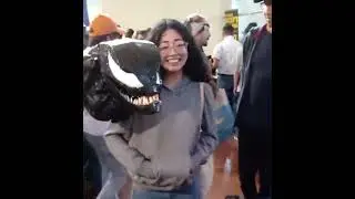 Fantasia criativa de possu&iacute;da por Venom pro Halloween