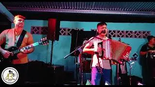 Renuda  Jos&eacute; Mart&iacute;nez y el Poder Musical de @abimelenunezpodermusical No hay mal que bien no venga 