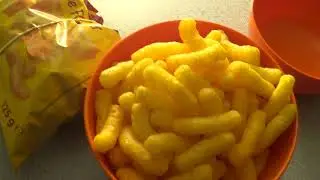MongoTV_17085 - Spiser Sk&aring;l CHIPS En Lummer Fugtig Varm TORSDAG AFTEN Sommer Juli 2025 - Del 1