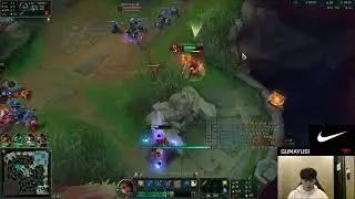 [Throwback Clip] When T1 Gumayusi outplayed the enemies on Samira, Ellim cheered | Wholesome Moments