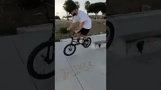 Pablo Mesa | BMX Clip p.8 | V&eacute;lez-M&aacute;laga