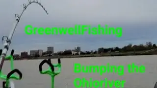 Bumping the Ohioriver for Bluecatfish! Caught some blue cats! Bumpin for blues! Muddy Ohioriver.