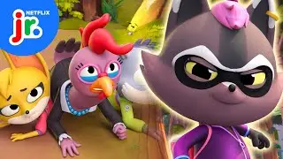 Racing Rita the Raccoon! 🏃&zwj;♀️ The Creature Cases | Netflix Jr