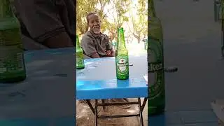 Le Vieux Général veule toujours drague les filles Abonné Toi et partager le lien de la vidéo Merci 🙏