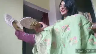 Bought 3 pairs of thick socks for Rs 100 to wear in winter