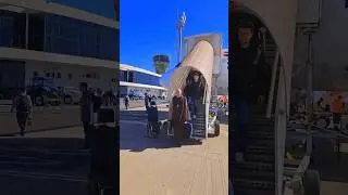 Frei Gilson desembarca em Maring&aacute; e aben&ccedil;oa fi&eacute;is em Aeroporto #music #f&eacute; #freigilson