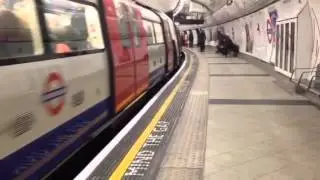 Mind the Gap - Embankment Station - 8.11.14
