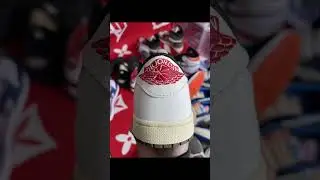 Dm for more information.#sneakerhead #sneaker #sneakerbotting #sneakernews #sneakercon #shoes
