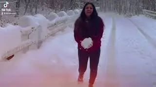 Snow fun☃️❄️☃️sakura wehi🥰