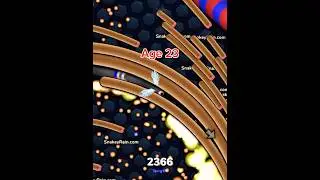 Different stages of life in 1 snake 😪 #slitherio #slithersnake #fyp