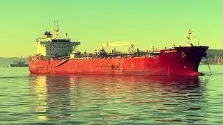 Big Red - Original music made with a Digitech Trio Plus pedal and Yamaha Revstar electric guitar 