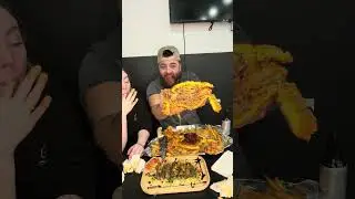 4LB BURGER SHOWDOWN ! @Smash King Burgers 1794 university Ave Windsor Ontario #food #viral #windsor