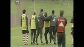 Eintracht Frankfurt  Schl&auml;gerei im Training (Fu&szlig;ball Schl&auml;gereien die Top 5 )