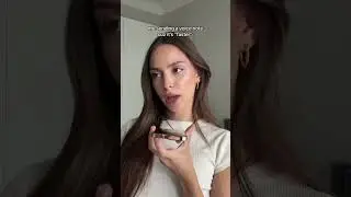 Девушки, отправляющие голосовые сообщения, такие👀🤣😭