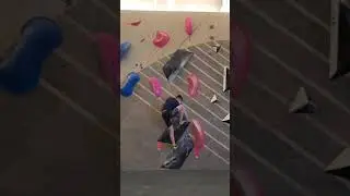 #31, V9 boulder problem