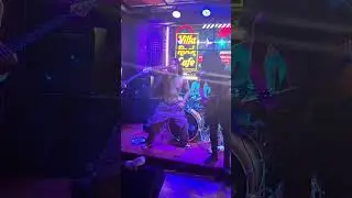Agua cover de cuchillazo al estilo blazfemia 