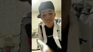 meme akao 47 levando tapa dos mano do jotapills