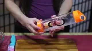 Anti-Aging Cantaloupe & Strawberry Water DIY Infused Water Recipe