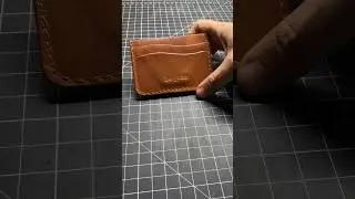 Handcrafted Minimalist Wallet | Unique Artisan Leather Creation