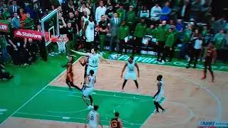 Dejounte Murray with the layup | Hawks vs Celtics