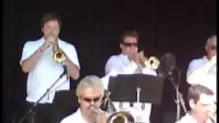 bellagala bigband plays get me to the church on time