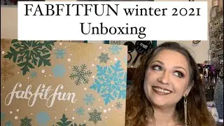 FABFITFUN winter 2021 unboxing