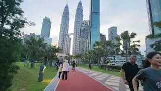 Klcc 🇲🇾 twin tower park  jogging 🏃&zwj;♂️ track open  travel #Malaysia #trending #love #youtube #4k 