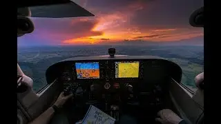 G1000NXi C172TDI Skyhawk Cockpit Sunset Take Off Canon 5D Mark IV