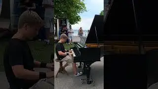 Guess the song #guessthesong #streetpiano #pianoinpublic #doyouknow #pianocover